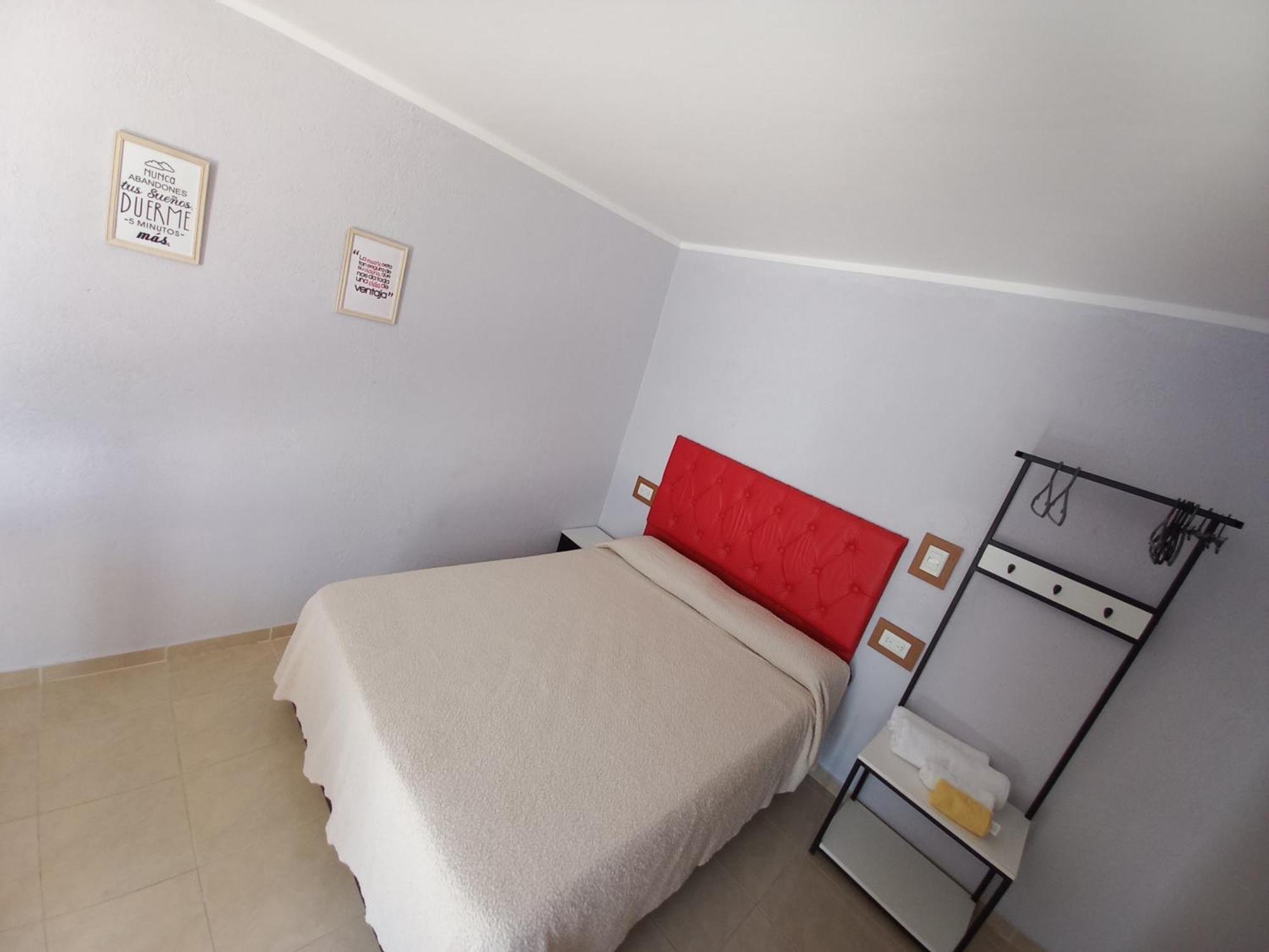 Piedras,cochera,wifi,desayuno Seco, Precio Final Impuestos Incluidos *