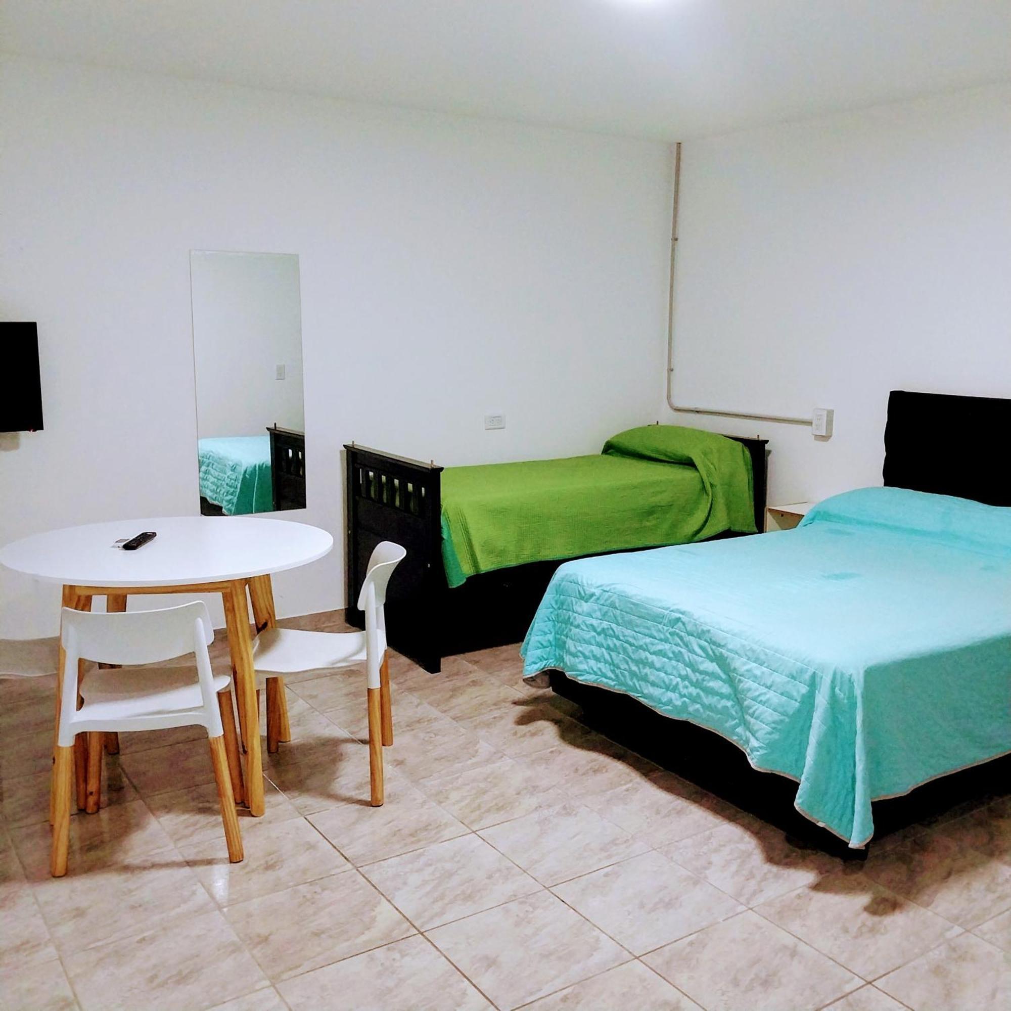 Apartamento Piedras,cochera,wifi,desayuno Seco, Precio Final Impuestos Incluidos