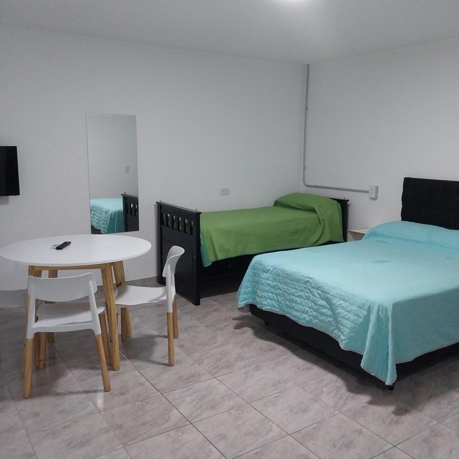 Piedras,cochera,wifi,desayuno Seco, Precio Final Impuestos Incluidos