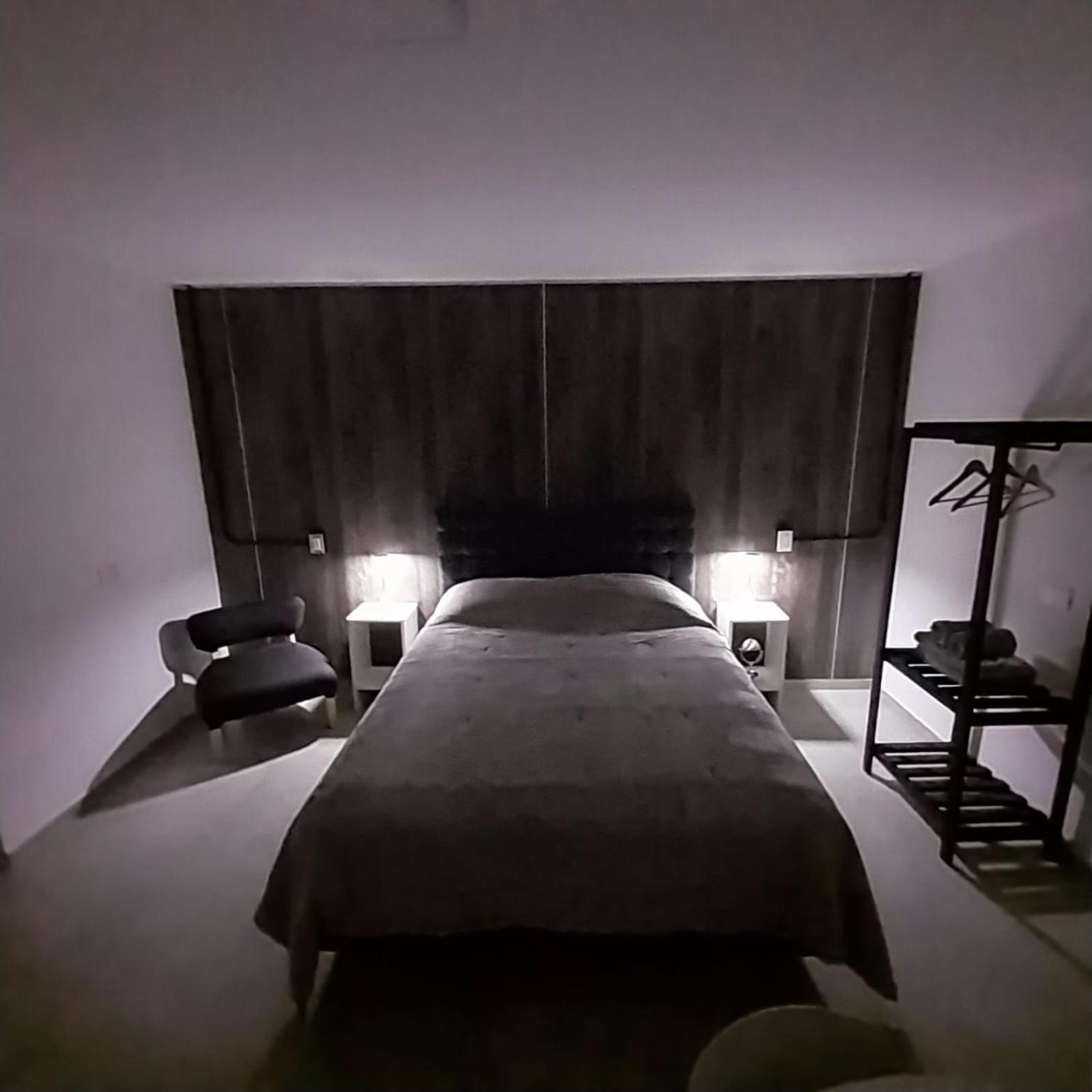Apartamento Piedras,cochera,wifi,desayuno Seco, Precio Final Impuestos Incluidos *